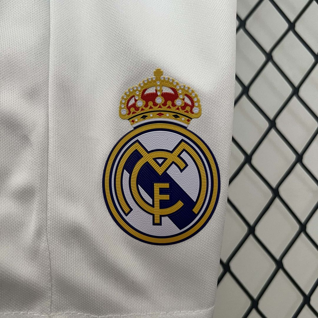 16-17 Real Madrid Home Retro Kid Kits Children Sets 4