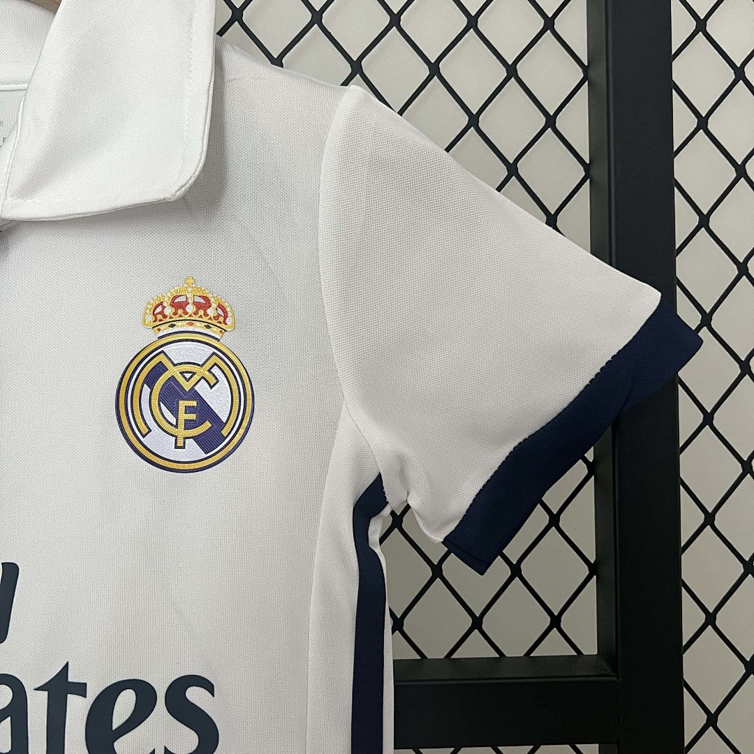 16-17 Real Madrid Home Retro Kid Kits Children Sets 8