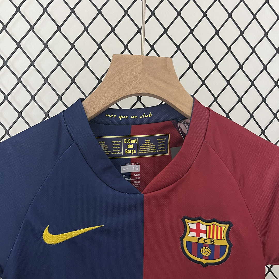 kids Barcelona 08_09 home size_ 16-28 4