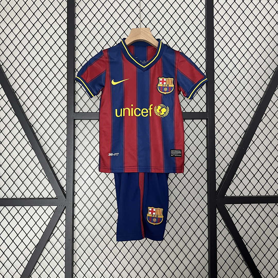 kids Barcelona 09_10 home size_ 16-28