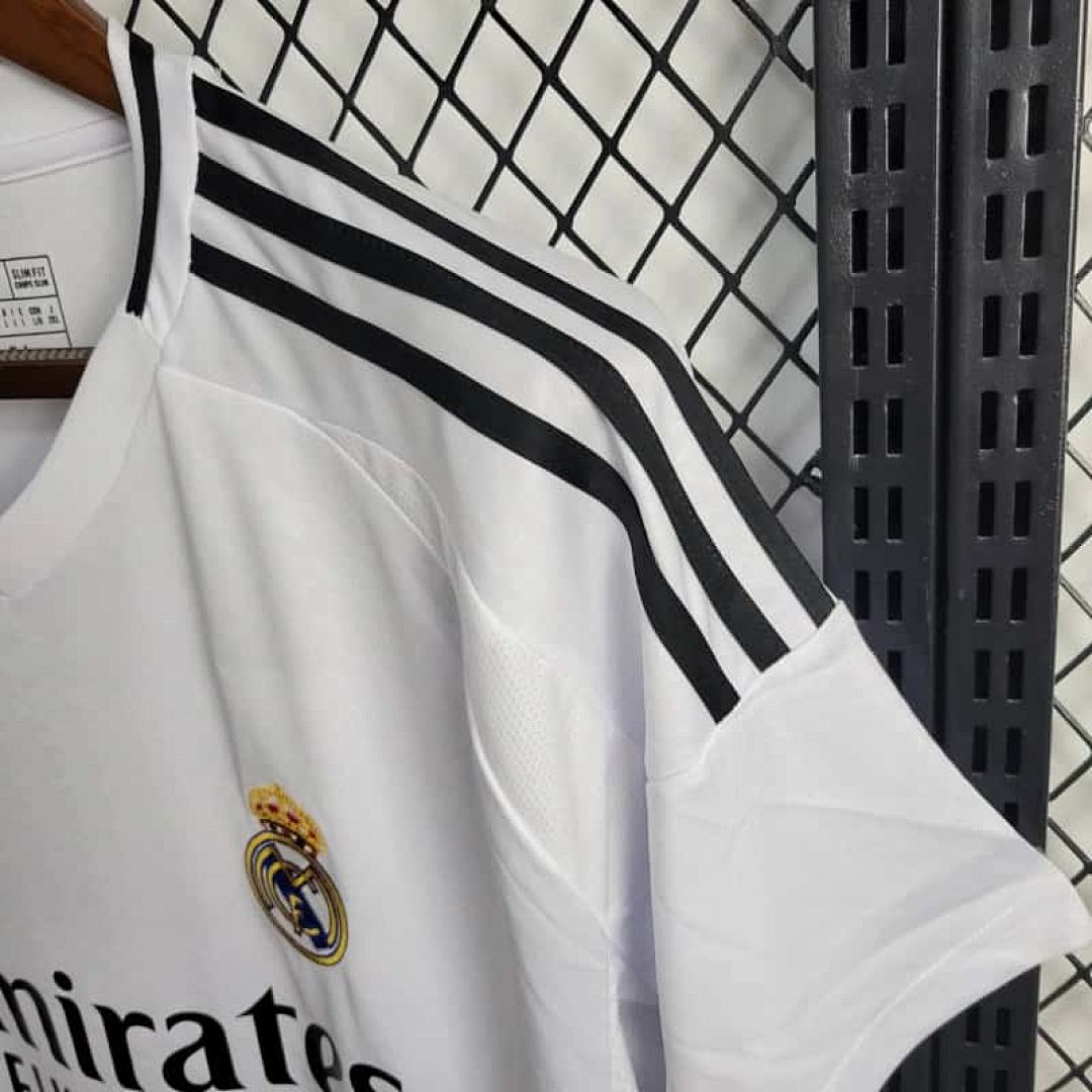 24-25 Real Madrid local kit 2