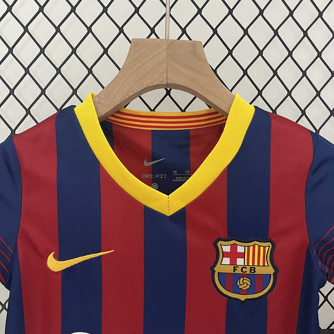 kids Barcelona 13_14 home size_ 16-28 10