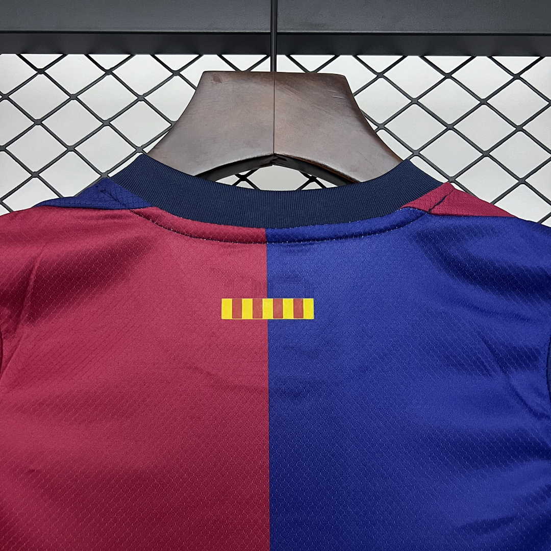 25_26 kids Barcelona home size_ 16-28 2
