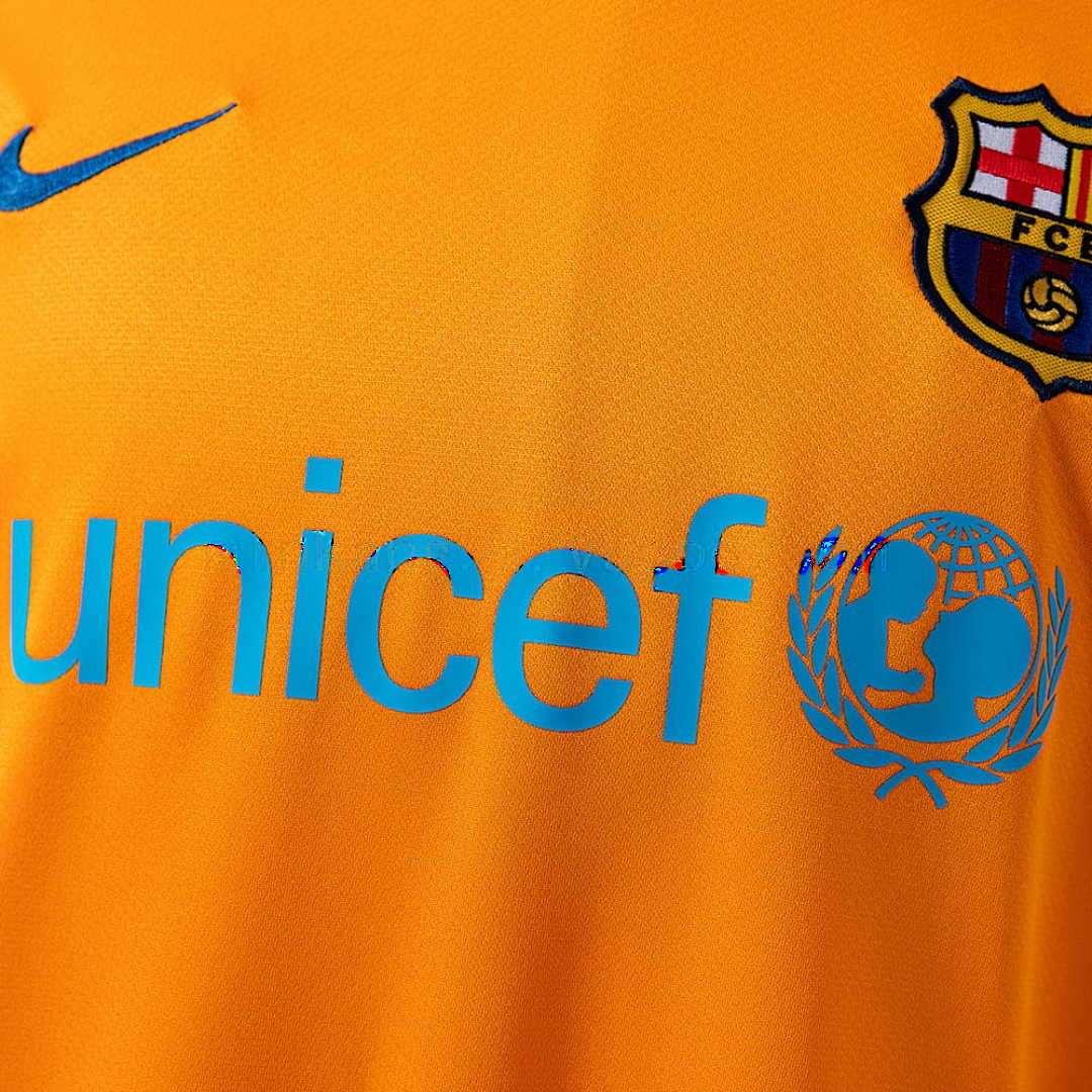 Retro Barcelona 06_07 Away S-XXL 5