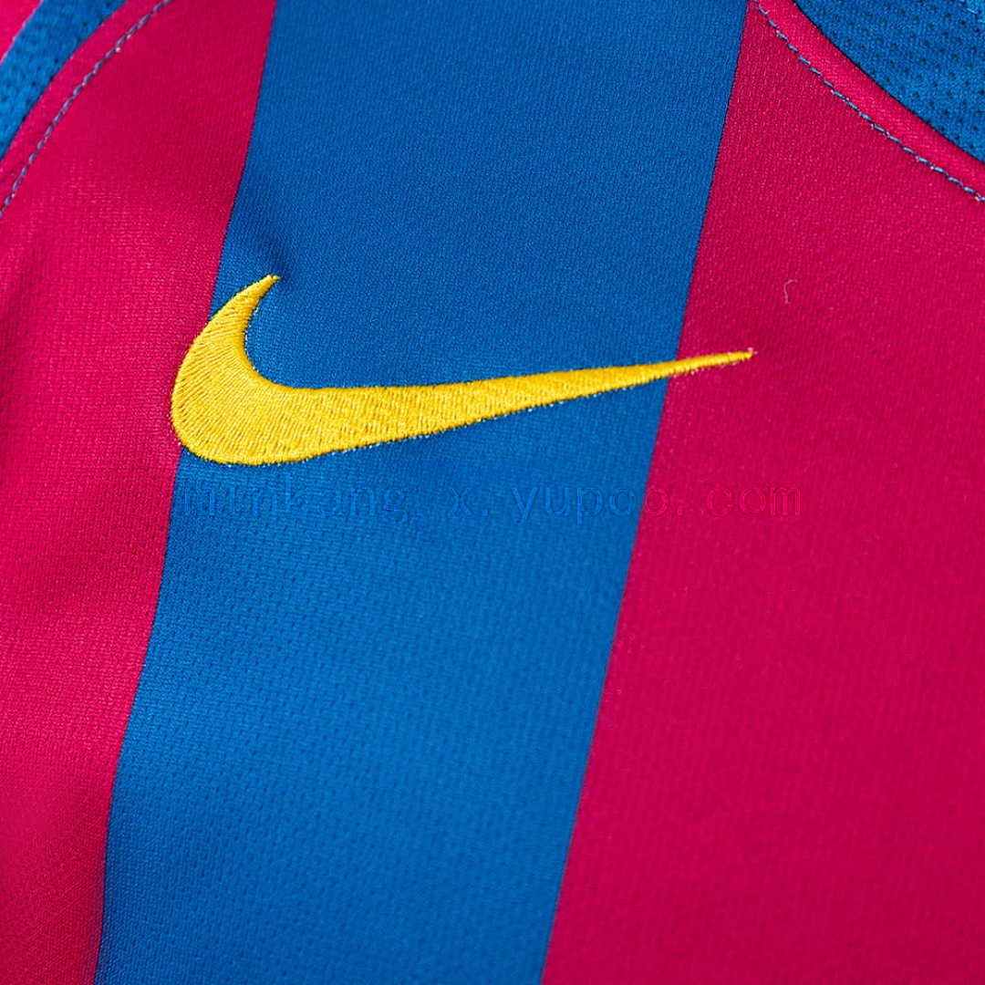 Barcelona 05_06 Home (UEFA Champions League Edition) Retro Jersey S-XXL 3
