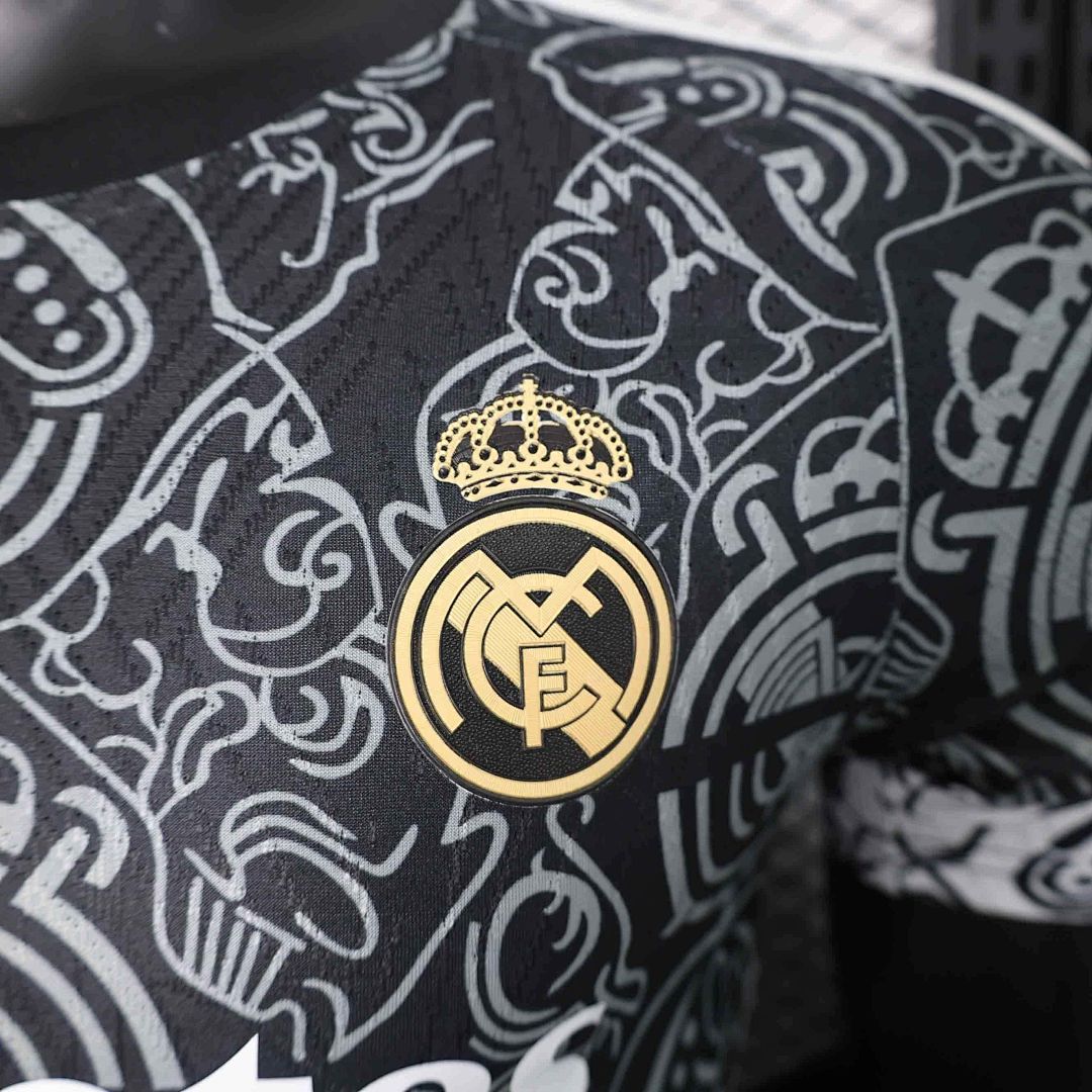 23-24 Real Madrid Special Edition Black Player Version Concept Kit 3