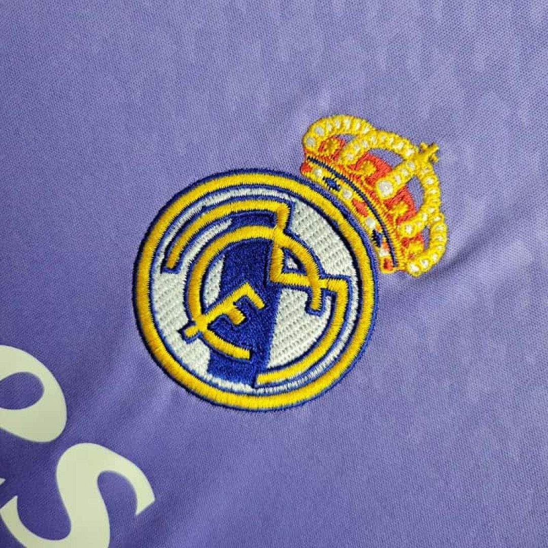 24-25 Real Madrid Away Kit 8