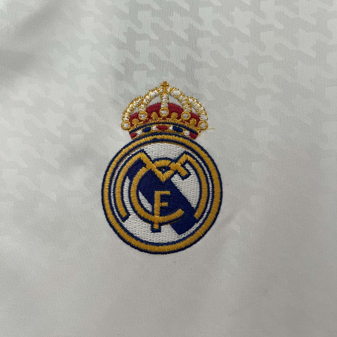 24-25 Real Madrid Home Kit With All Kind of Badges 13