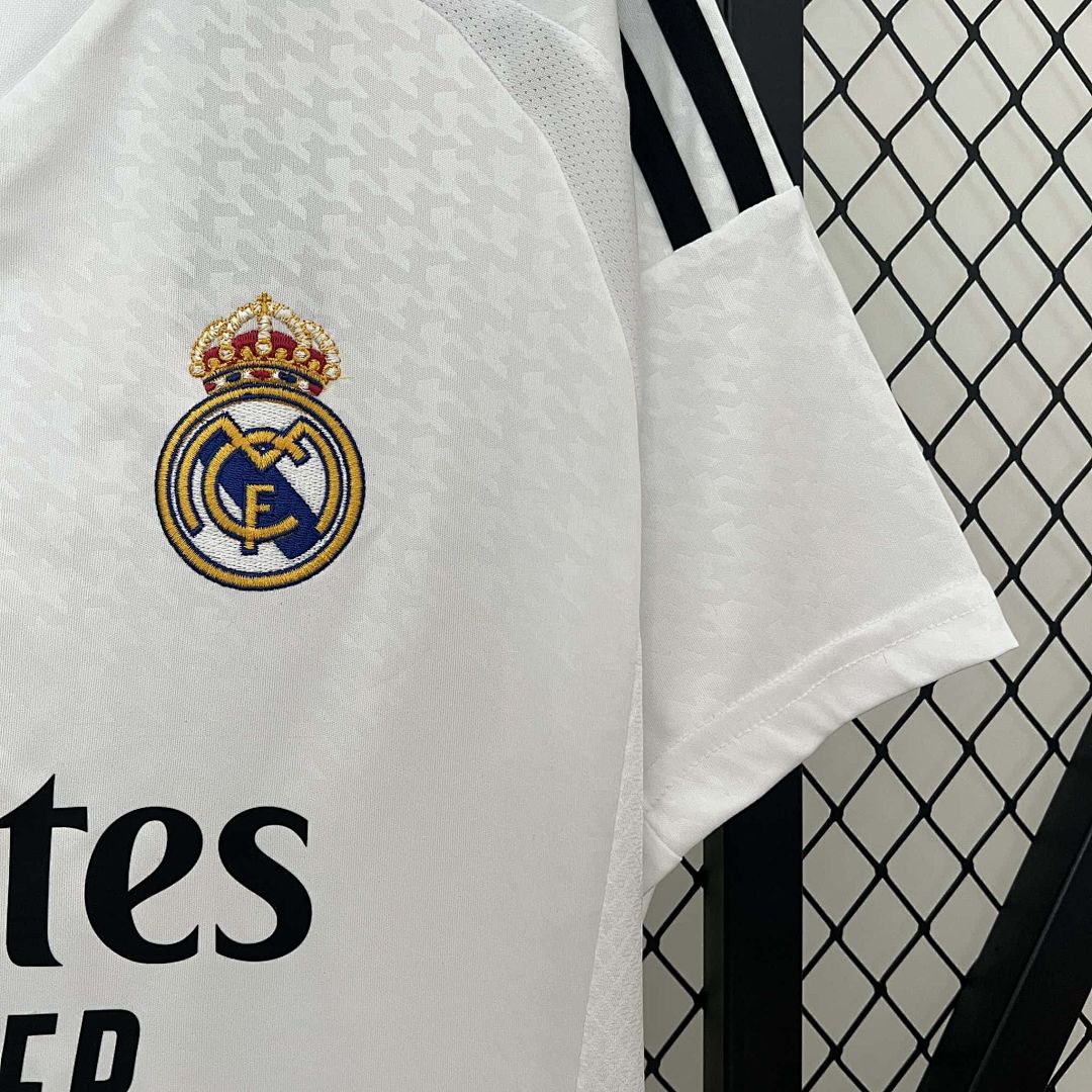24-25 Real Madrid Home Kit With All Kind of Badges 14