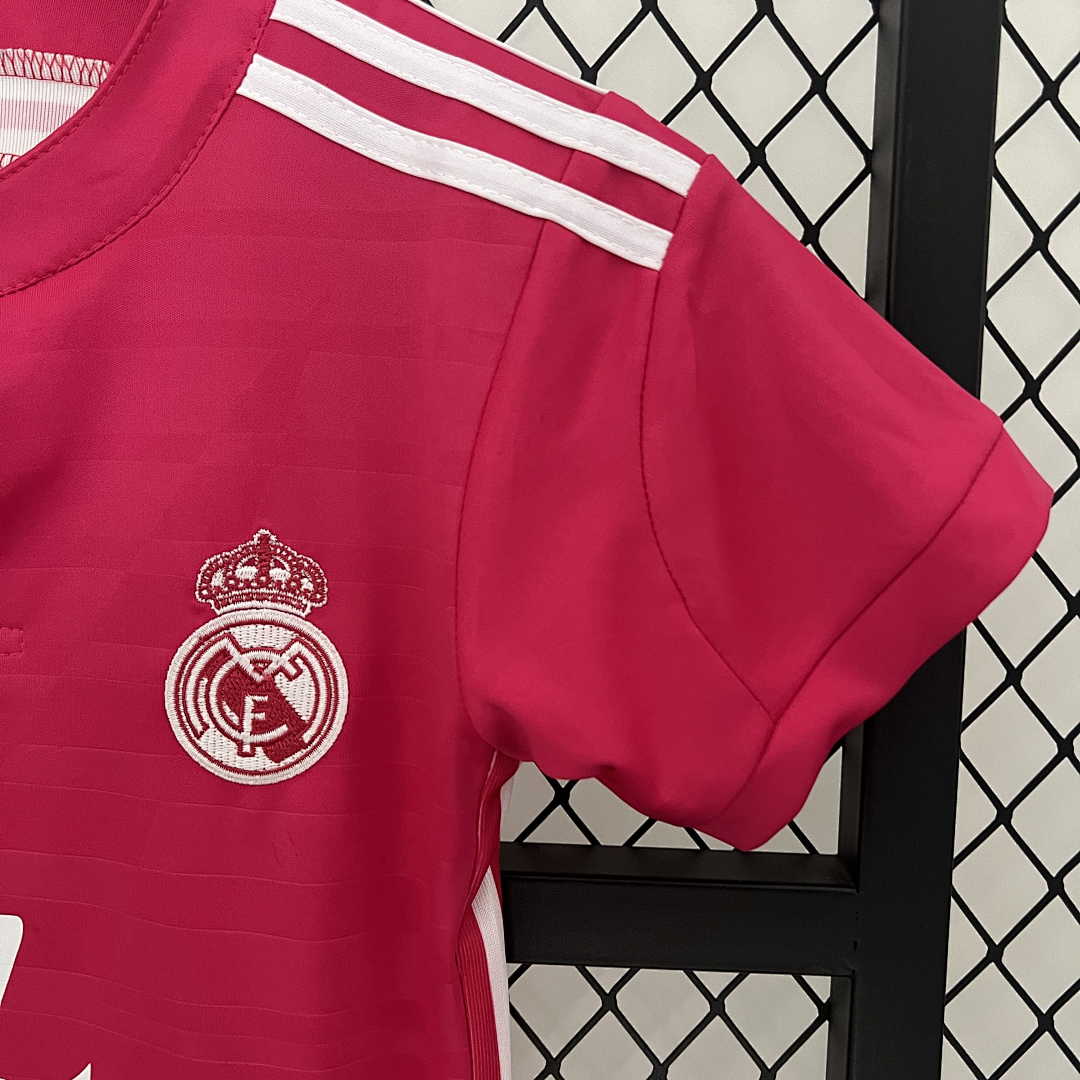 kids Real Madrid 14_15 away size_ 16-28 8
