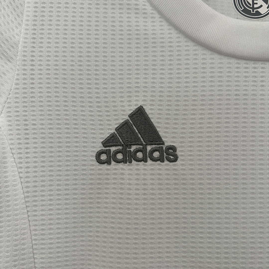 kids Real Madrid 15_16 home size_ 16-28 3