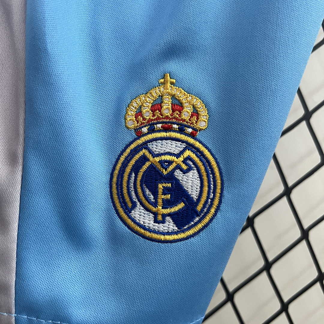 24_25 Kids Goalkeeper Real Madrid Blue size_ 16-28 4