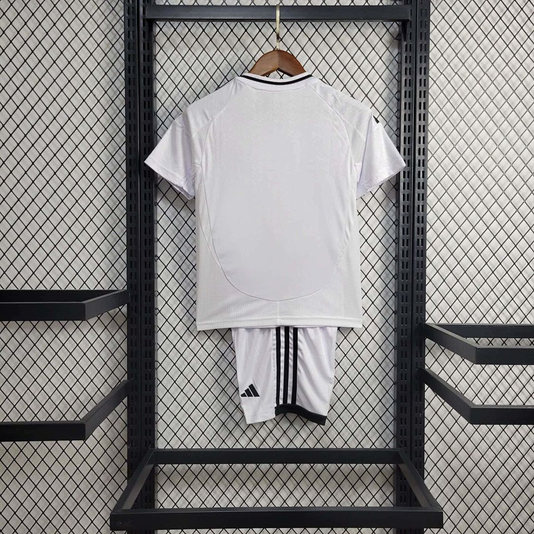 24-25 Real Madrid Home Kid Kits Youth Apparels 3