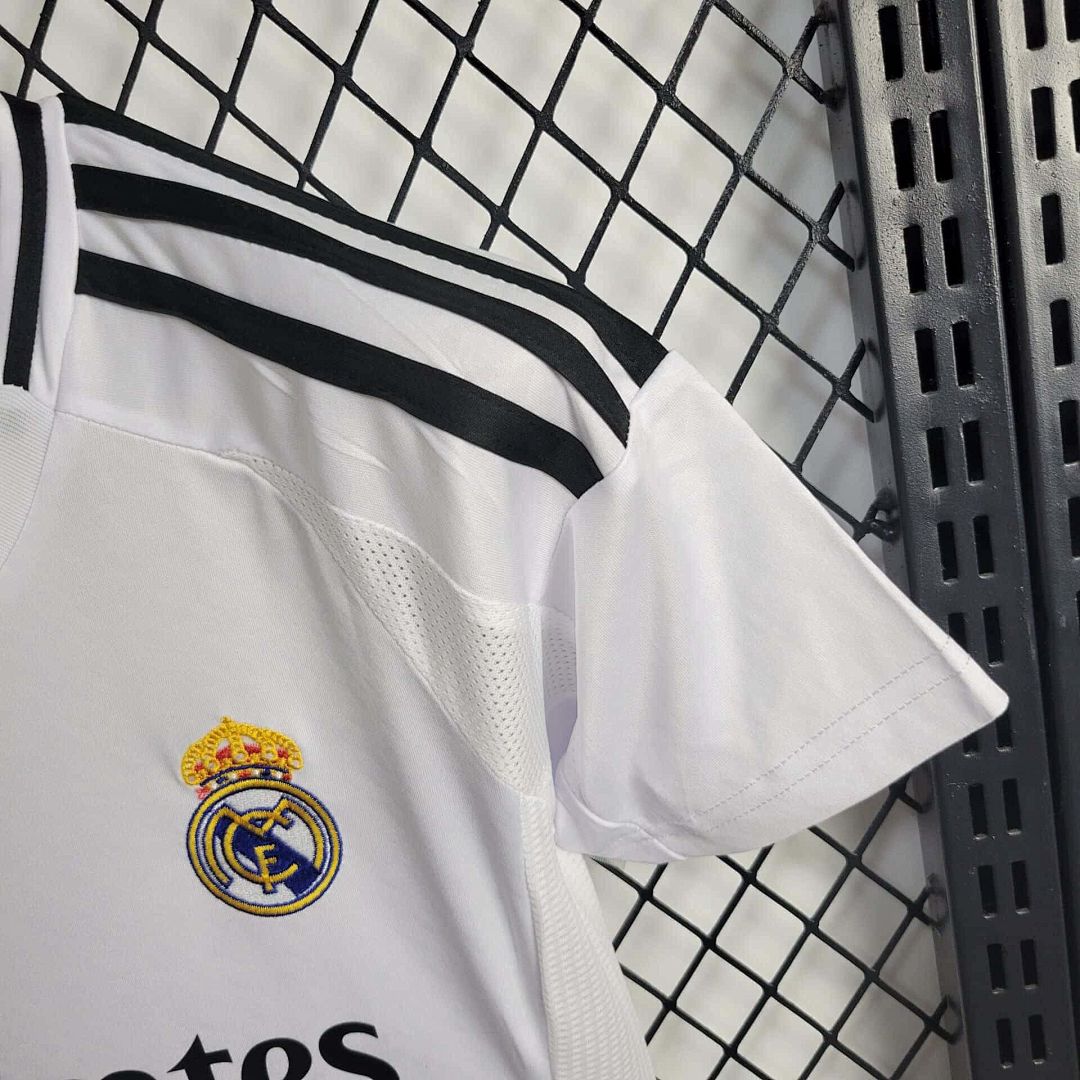 24-25 Real Madrid Home Kid Kits Youth Apparels 5
