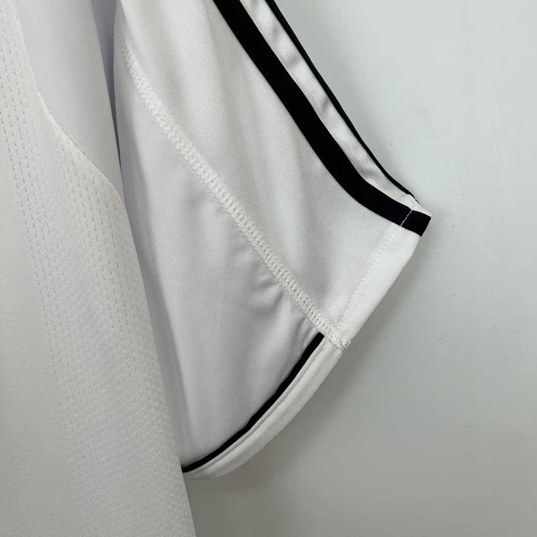 Retro Real Madrid 03_04 Home S-XXL 8