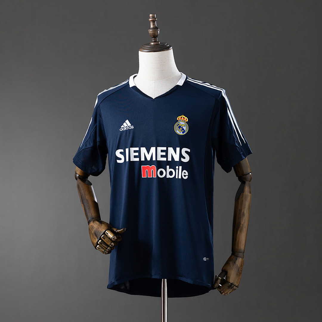 Retro Real Madrid 04_05 Away S-XXL