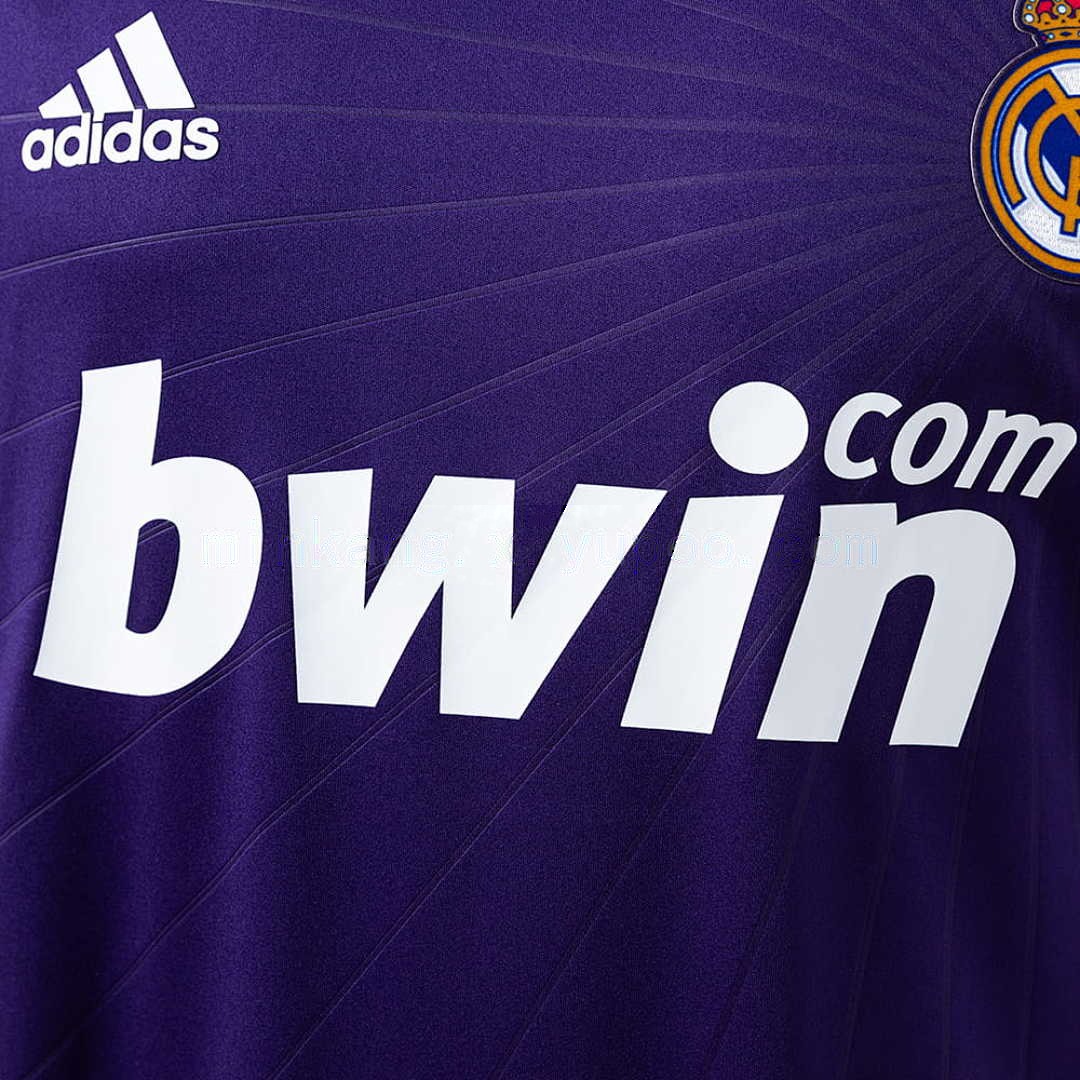 Real Madrid 10_11 Third Away Player Version Retro Jersey S-3XL 7