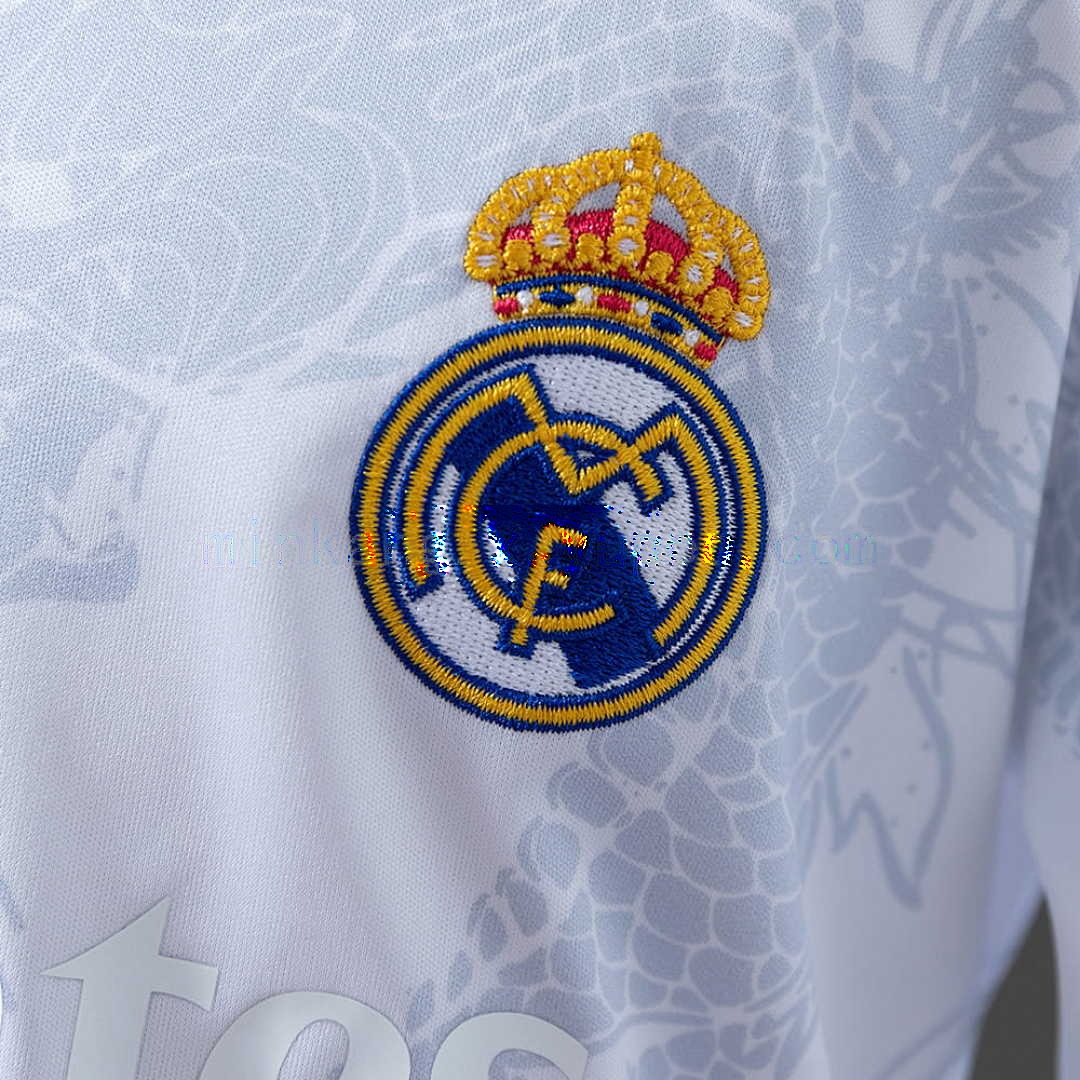 Real Madrid 25_26 Dragon-Special Edition kids kit Jersey size：16-28 6