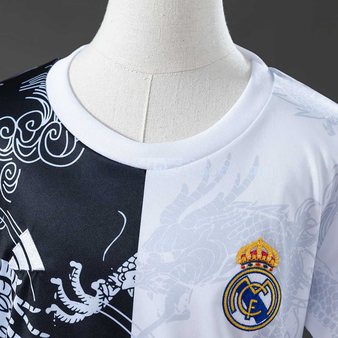 Real Madrid 25_26 Dragon-Special Edition kids kit Jersey size：16-28 8