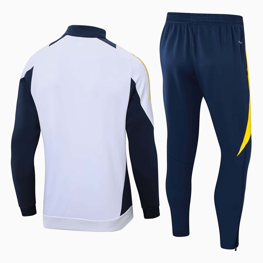 24-25 Real Madrid chaquetas 3