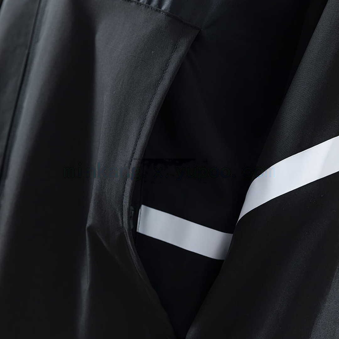 Real Madrid 25_26 Avengers - Pre-Match (Black) Windbreaker S-3XL 4