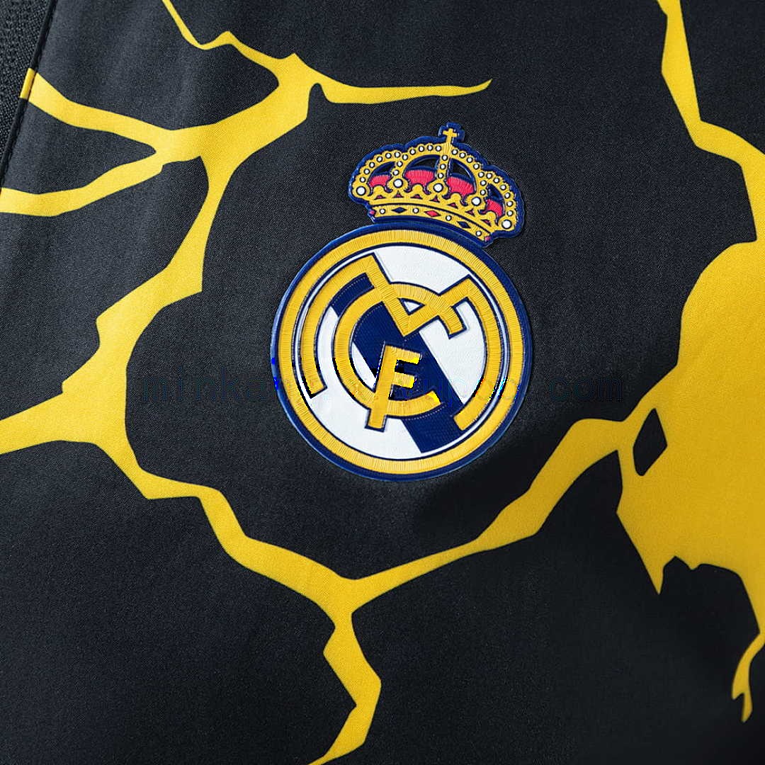 Real Madrid 25_26 Avengers - Pre-Match (Black) Windbreaker S-3XL 8