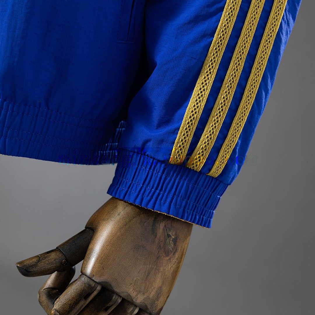 Real Madrid Reversible Jacket Windbreaker - Blue &amp; Yellow S-XXL 7