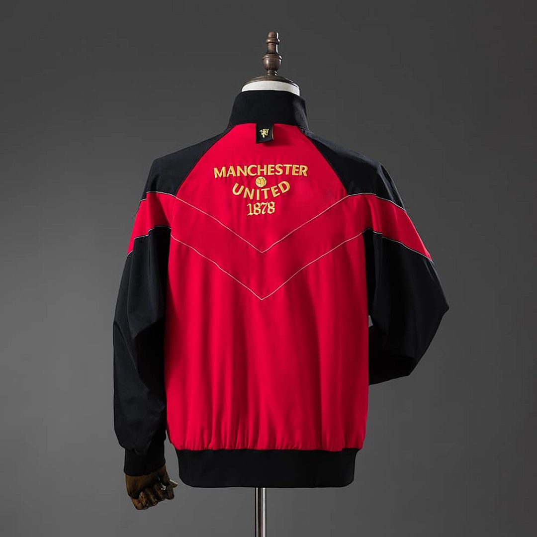 M-U 06_07 Windbreaker - Black &amp; Red S-XXL 2