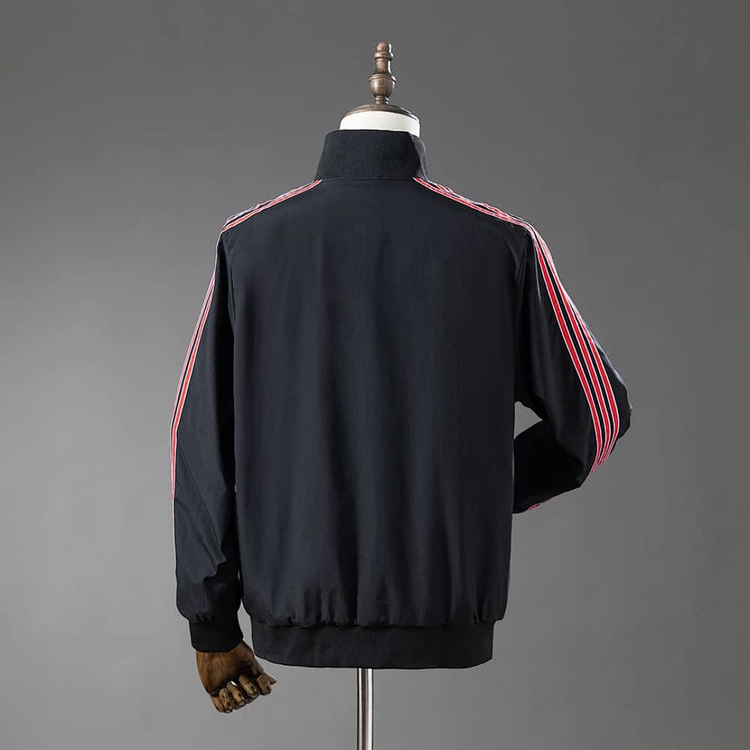 M-U Retro Windbreaker - Black S-XXL 2