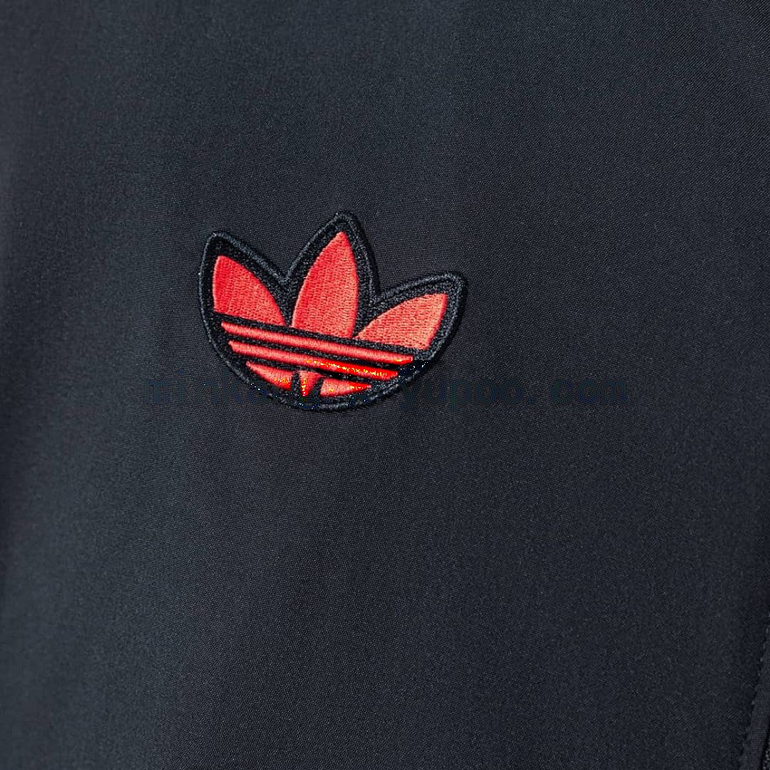 M-U Retro Windbreaker - Black S-XXL 7