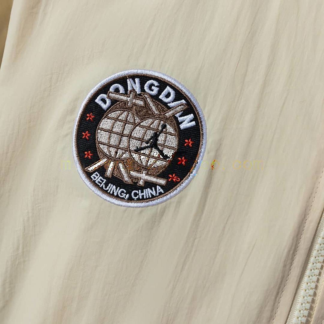 Jordan Windbreaker - Beige S-XXL 6
