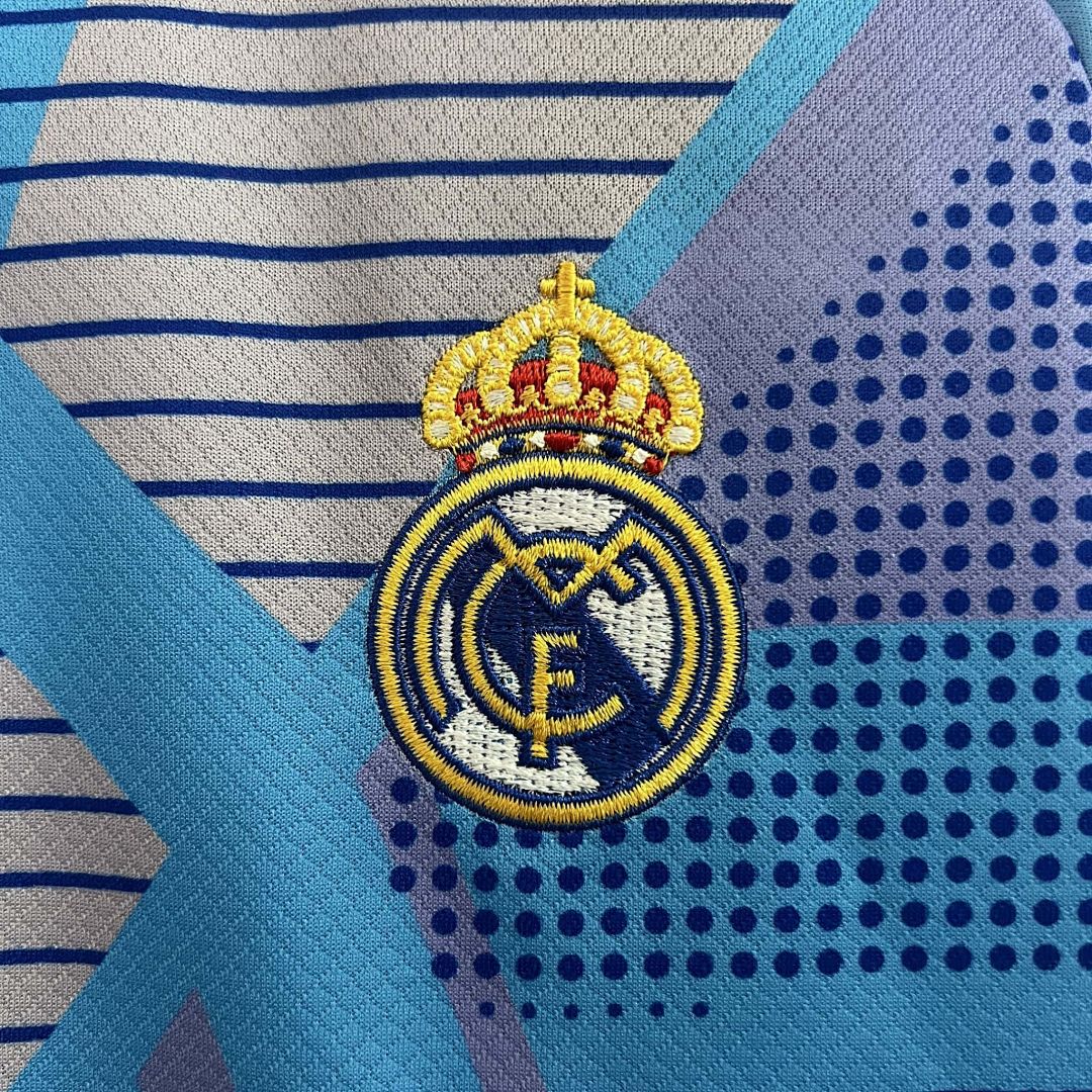 24-25 Real Madrid Goalkeeper Kid Kits Blue Youth Apparels 7