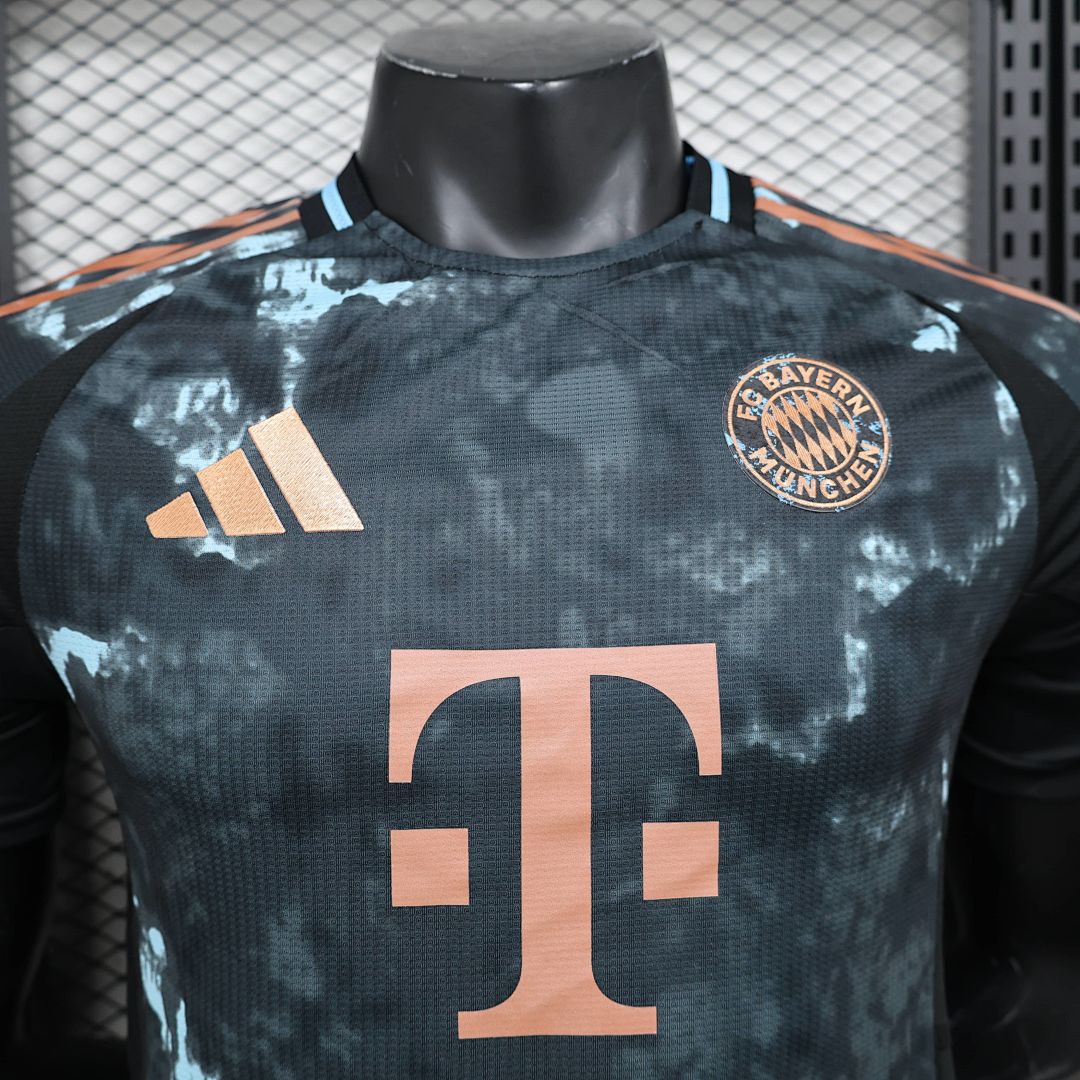 24_25 Player Bayern Munich Away S-3XL 11