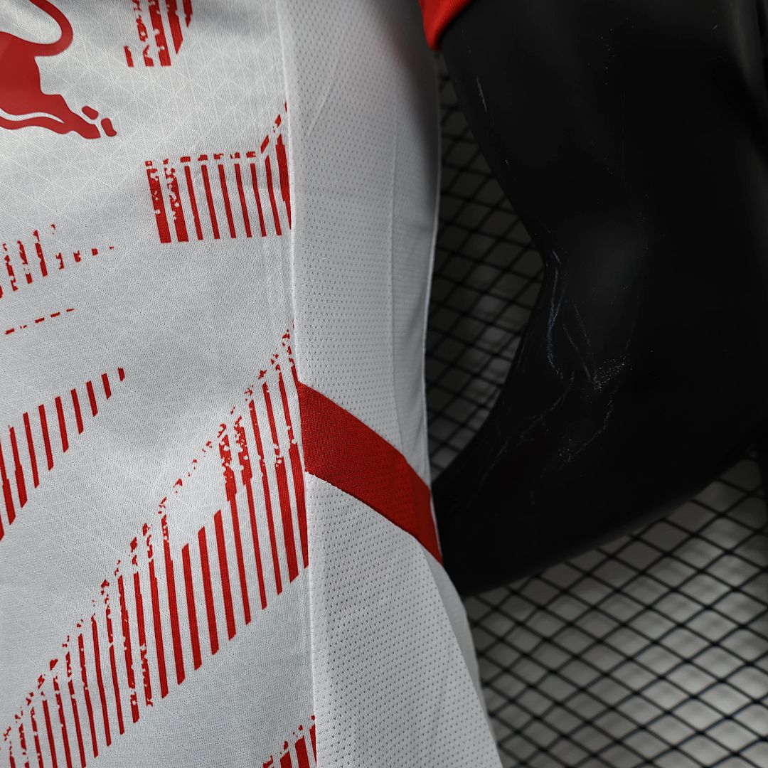 24_25 Player RB Leipzig Home S-XXL 7