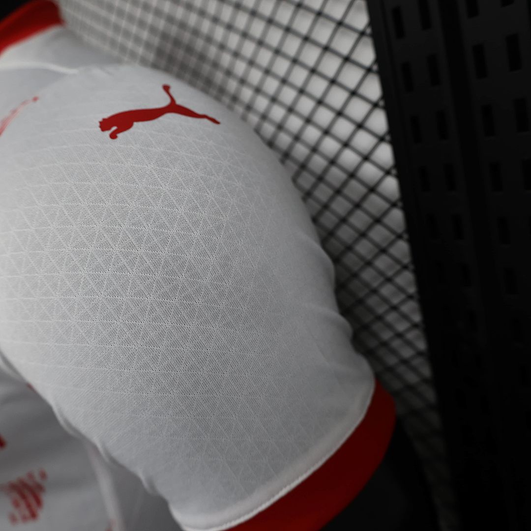 24_25 Player RB Leipzig Home S-XXL 9