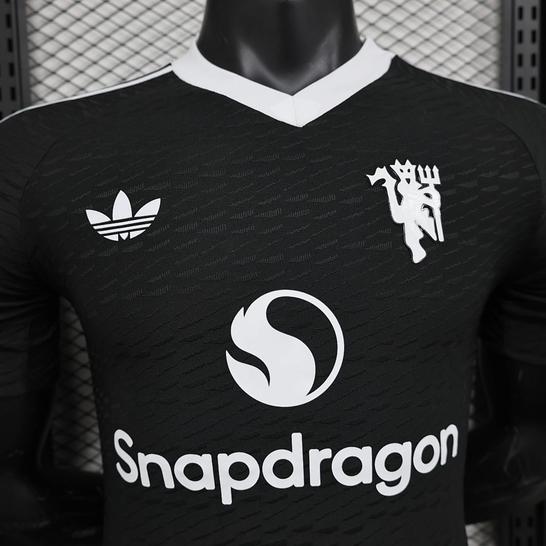 24_25 Player M-U Black S-XXL 2
