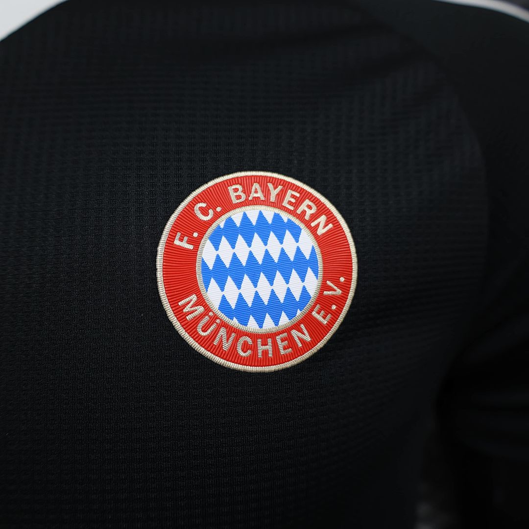 24_25 Player Bayern Munich Black Goalkeeper S-XXL 9