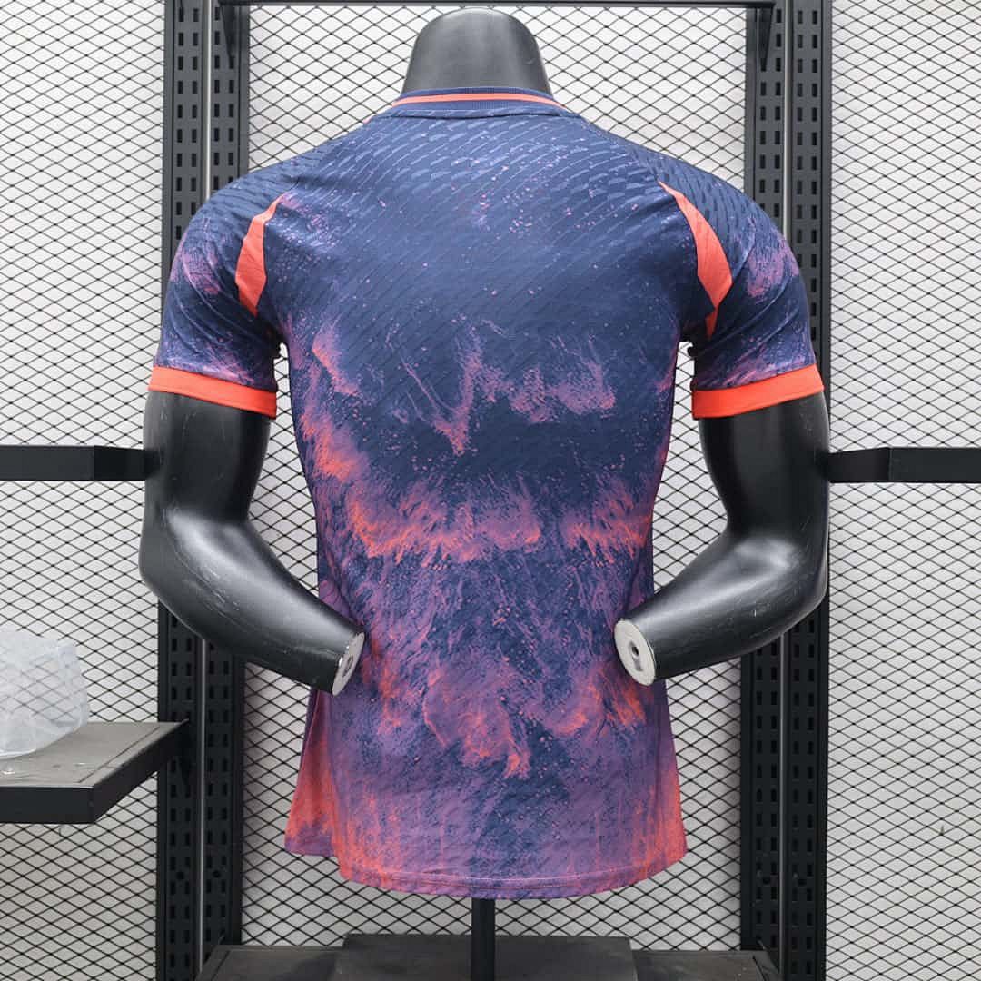 24-25 Real Madrid edición especial azul marino versión jugador camiseta 2