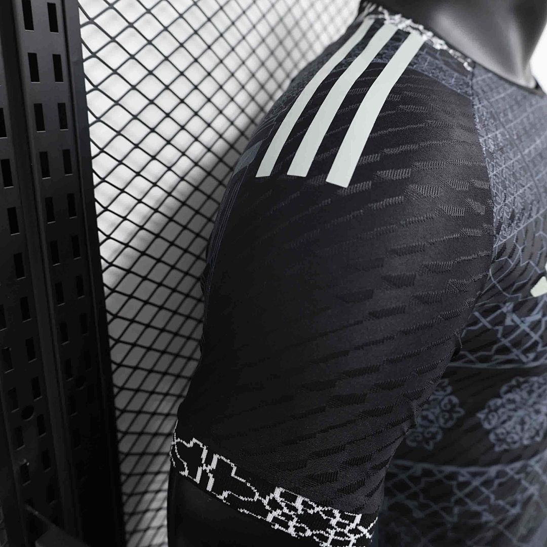 24-25 Real Madrid Special Edition Black Kit Player Version Shirt 4