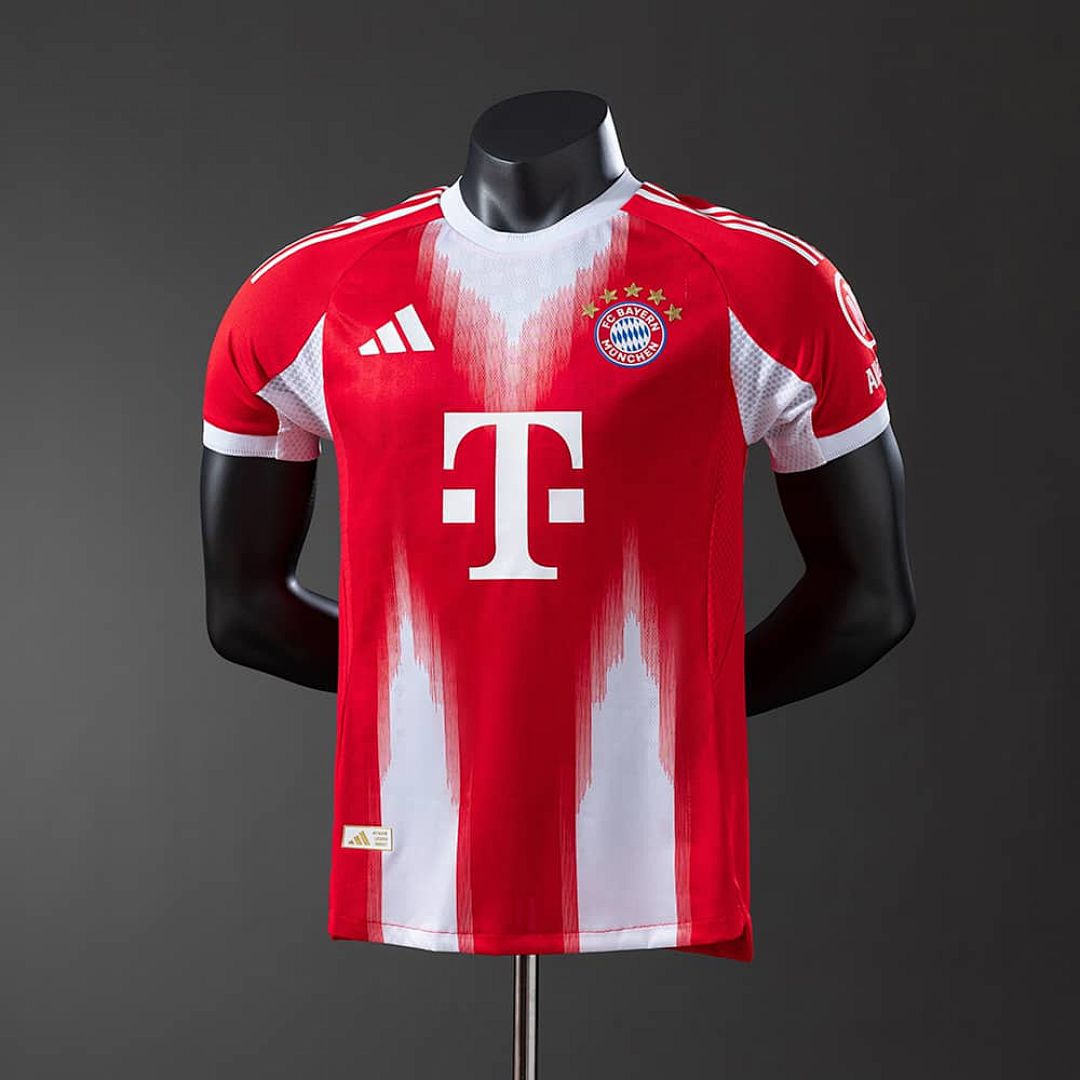 25_26 Player Bayern Munich Home S-4XL