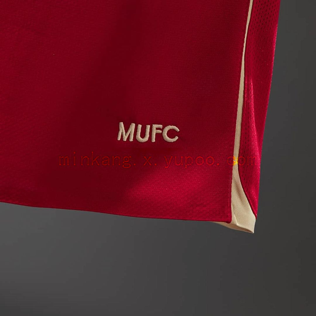 M-U 06_07 Home Player Version Retro Jersey S-3XL 2