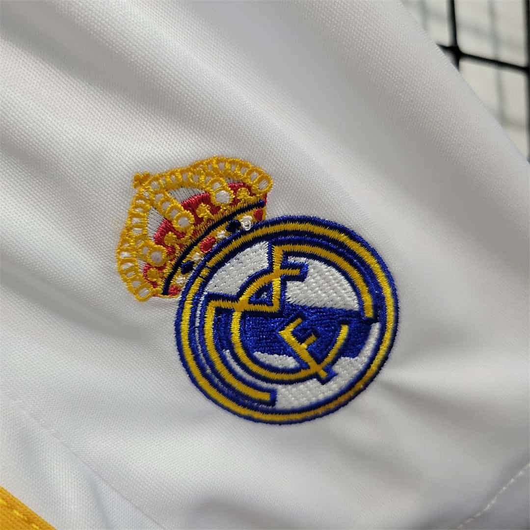 23-24 Real Madrid home kids kit 4