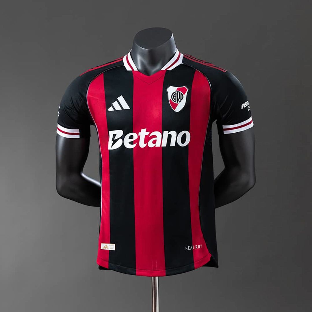 25_26 jugador River Plate visitante S-4XL