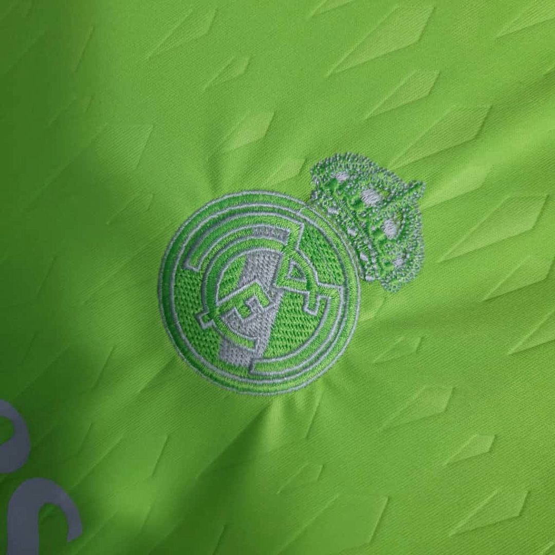 23-24 Real Madrid Kids Green Goalkeeper Kits 3