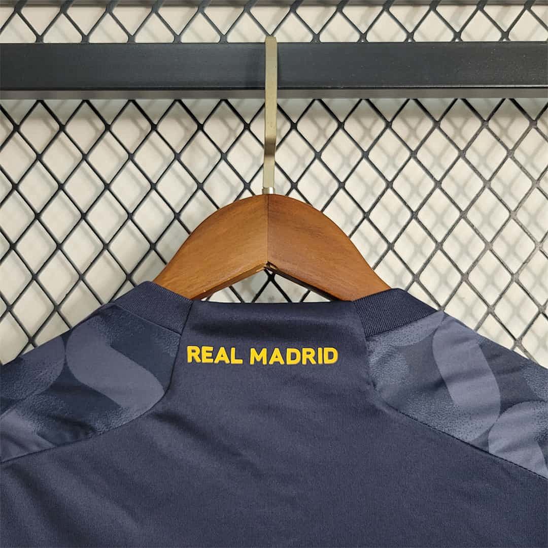23-24 femme Real Madrid extérieur size S-XXL 6