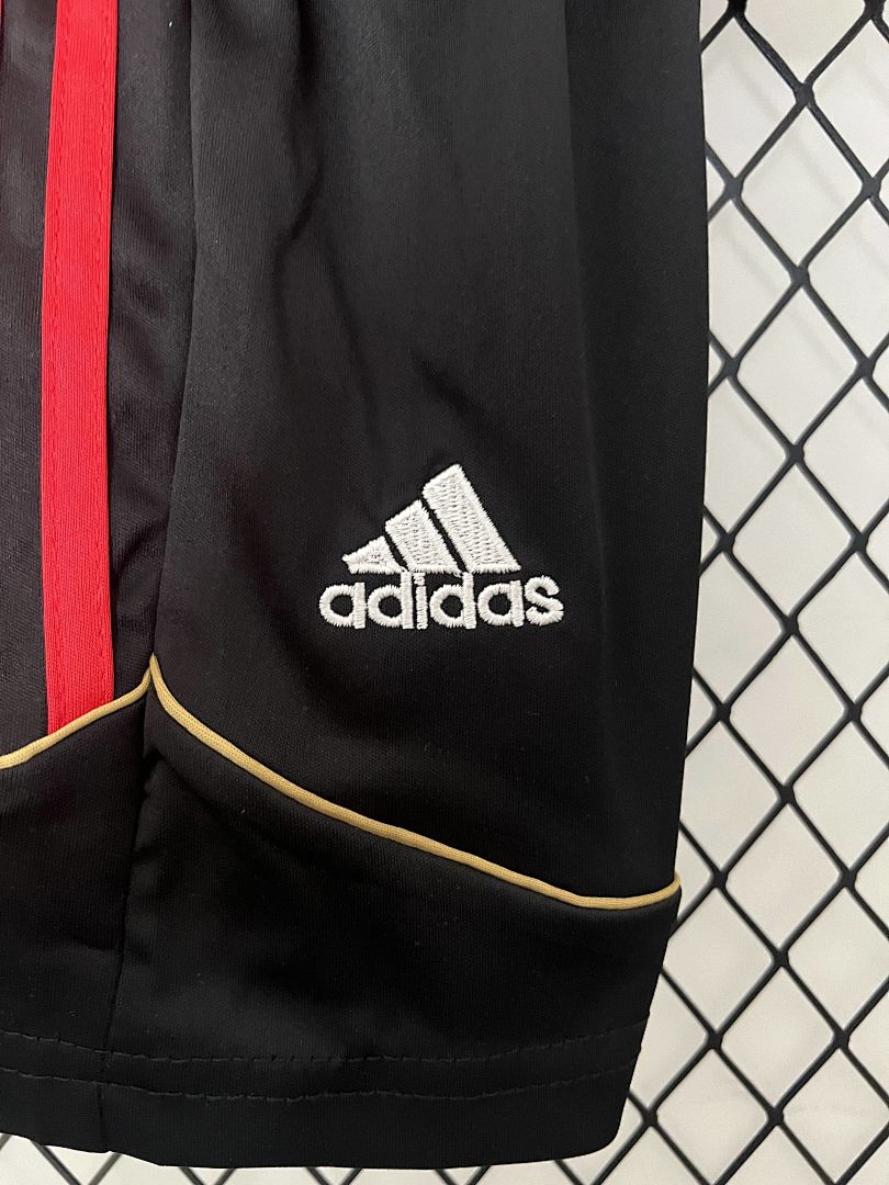 infantil AC Milan 06_07 local size_ 16-28 4