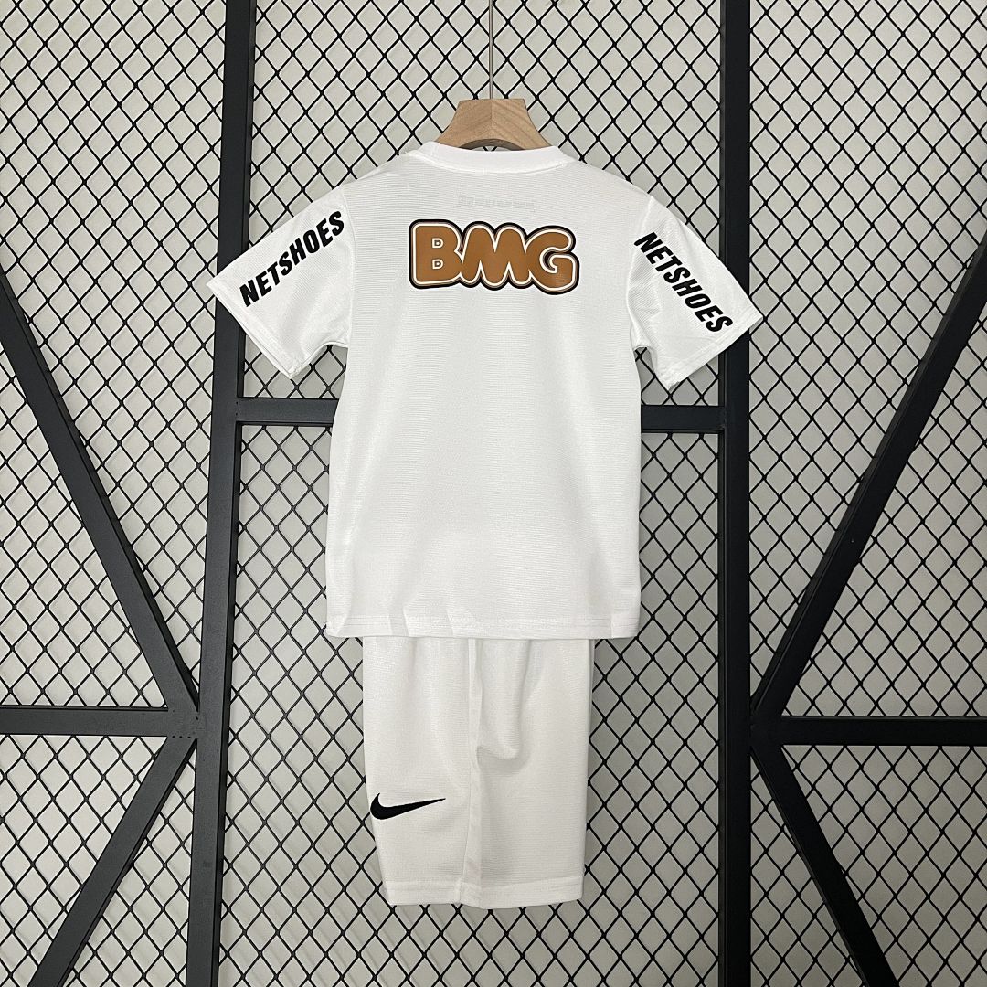 kids Santos 11_12 home size_ 16-28 7