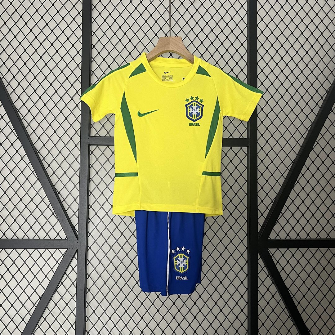 kids Brazil2002 home size_ 16-28