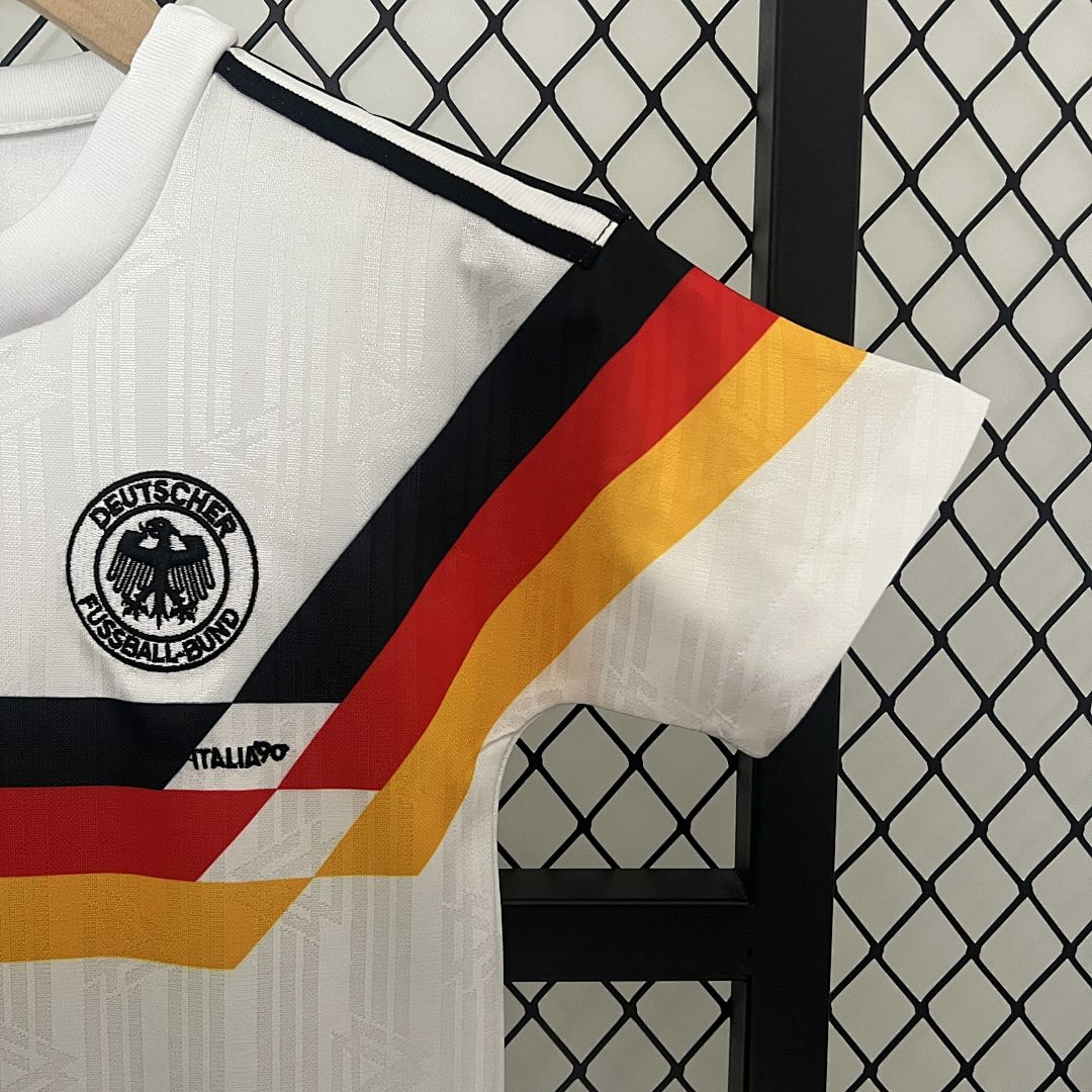kids Germany 1990 home size_ 16-28 8