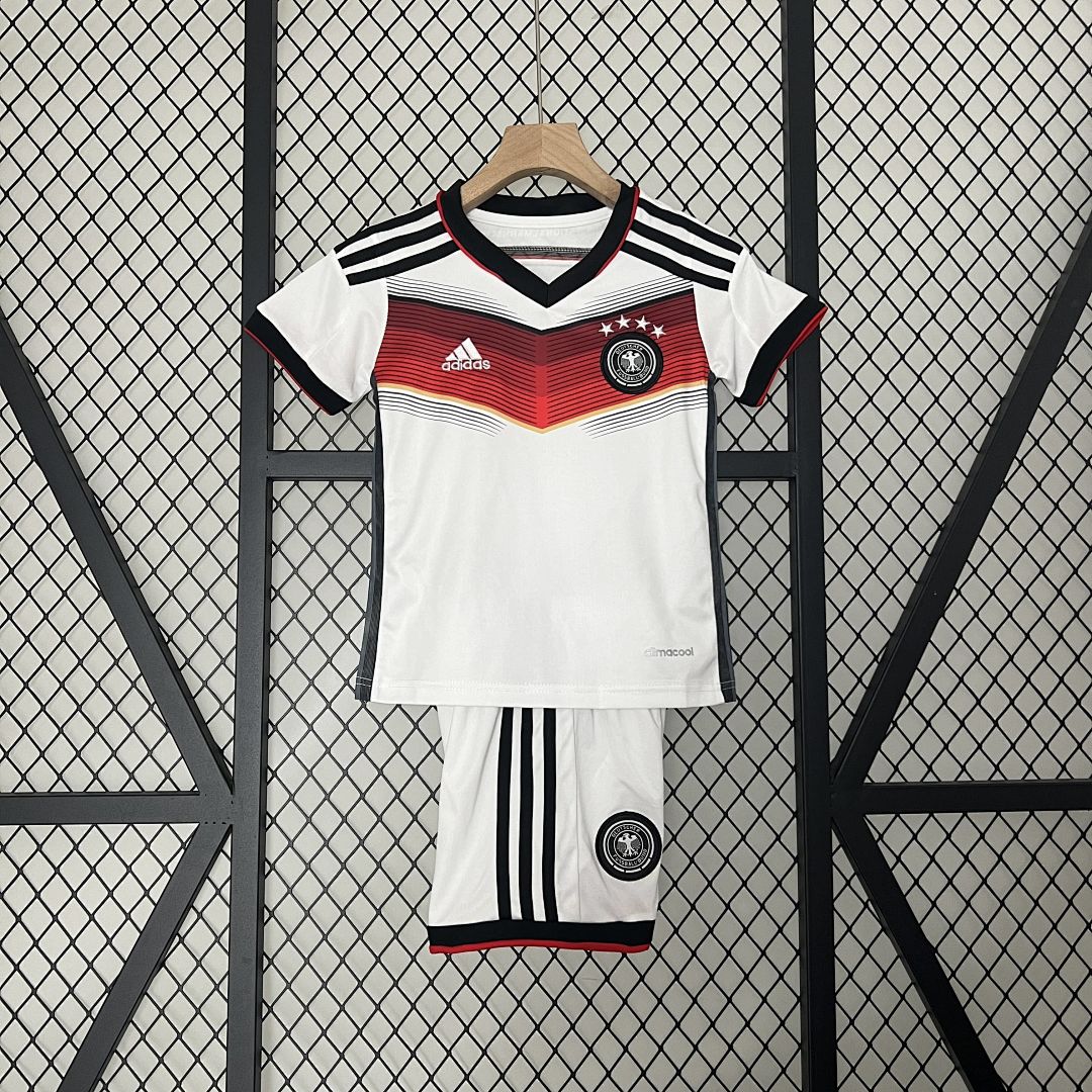 kids Germany 2014 home size_ 16-28